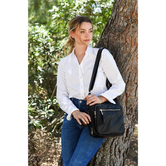 JESSIE JAMES BROOKLYN CONCEALED CARRY LOCK AND KEY CROSSBODY